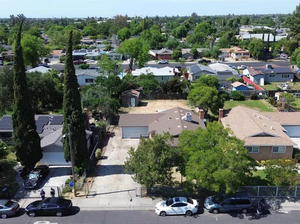 2511 E 9th St, Stockton, CA 95205