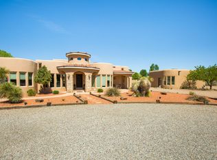 6908 Roble Blanco Dr SW, Albuquerque, NM 87105