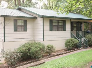 1032 Edgewood Dr, Anniston, AL 36207