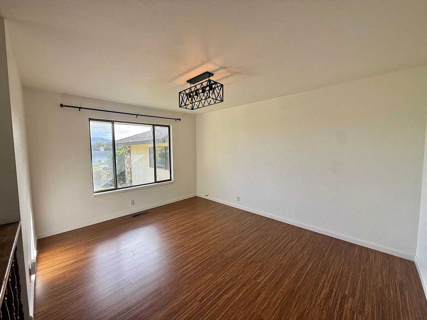 Expansive 3,600 Sq Ft Home on 10,000 Sq Ft Lot — Photo 3