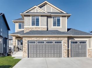 28 S Ranchers Mnr, Okotoks, AB T1S0G5