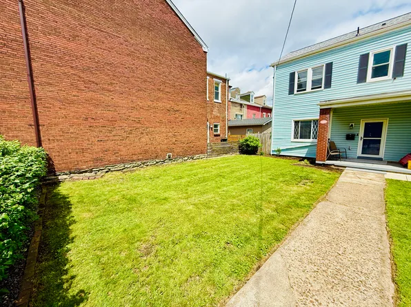 2309 Sidney St, Pittsburgh, PA 15203