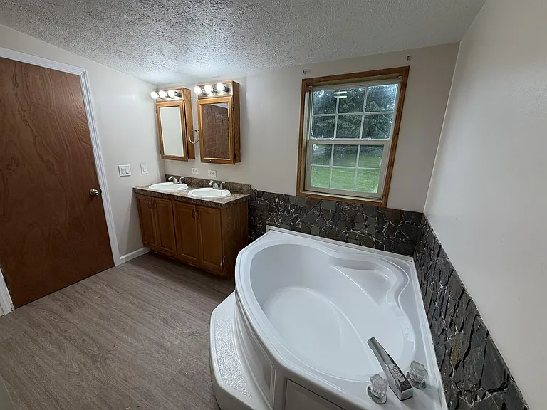 25 Donnelly Dr #43 — Photo 7