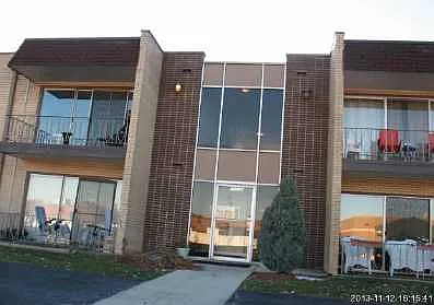 18320 Cherry Creek Dr APT 2 photo 1