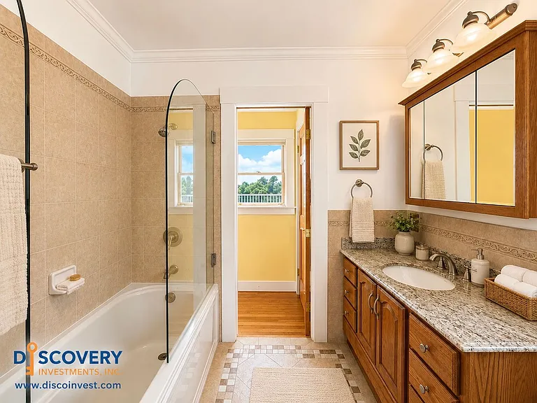 327 San Carlos Ave — Photo 39