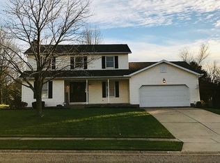 2118 Briarwood St, Louisville, OH 44641