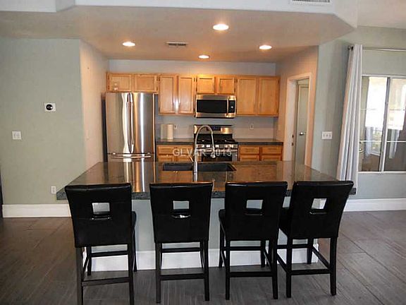 plenty of room to entertain