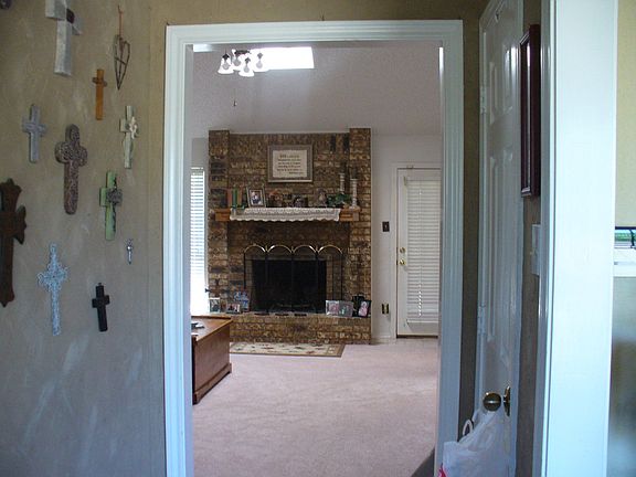 2nd image of 6840 Buenos Aires Dr