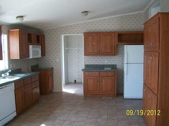 3rd image of 1721 Anthalie St