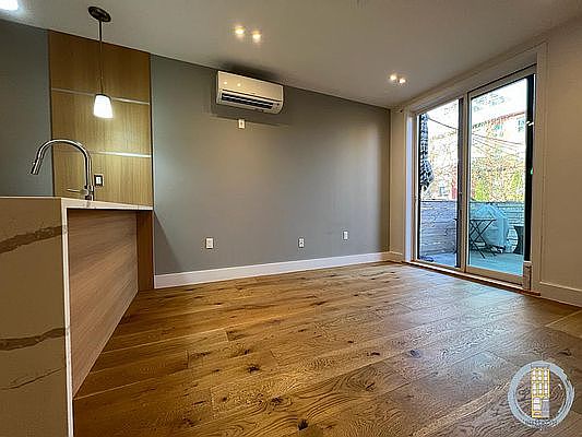 2nd image of 37 Irving Pl Floor 2