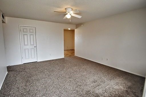 3rd image of 8710 W Sahuaro Dr
