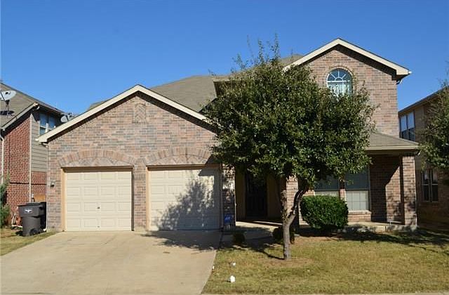 1st image of 412 Chase Hill Ln