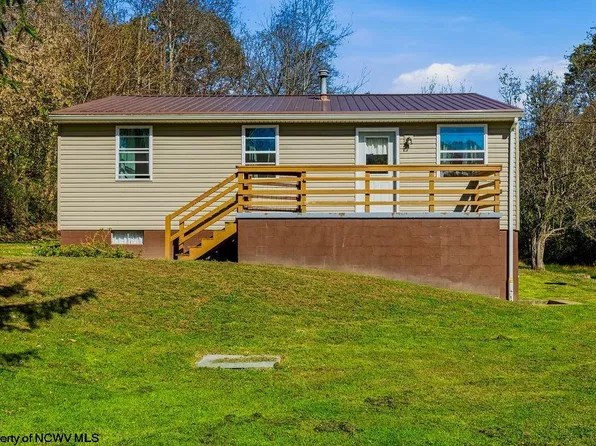 57 Harley Ln, Pennsboro, WV 26415