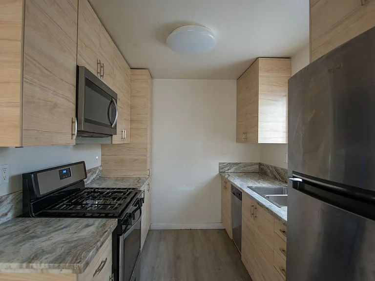 3509-15 Herman Ave — Photo 5