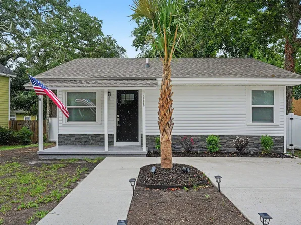 206 Maple St., Myrtle Beach, SC 29577