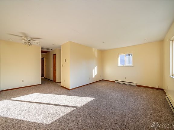 3rd image of 301-303 E Main St