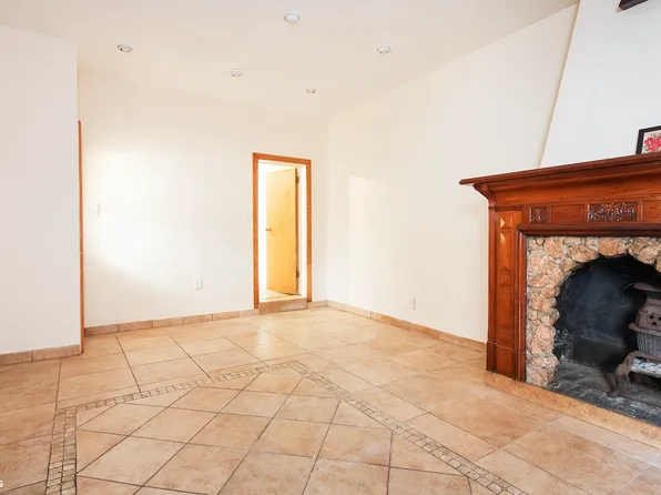 18-21 26th Road image 8 of 15