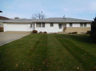 cresco ia elm st