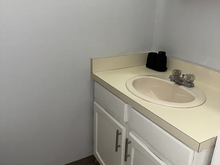 40 S Cherry St #21 — Photo 7