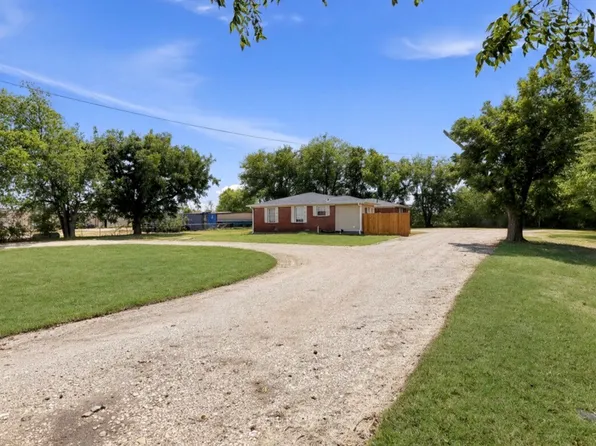 535 Ross Rd, Elm Mott, TX 76640