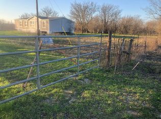 800 Single Oak, Seguin, TX 78155
