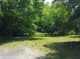 5700 Howard St, Charlotte, NC 28269