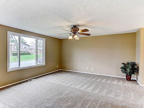 4th image of 4035 Rymark Ct