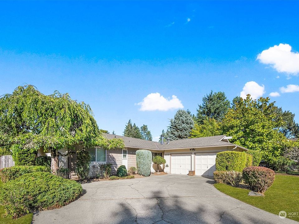 1st image of 2110 175th Avenue NE