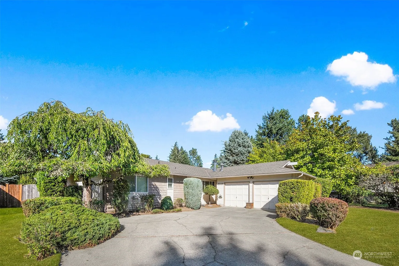 2110 175th Avenue NE photo 1