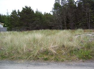 268 J Pl, Ocean Park, WA 98640
