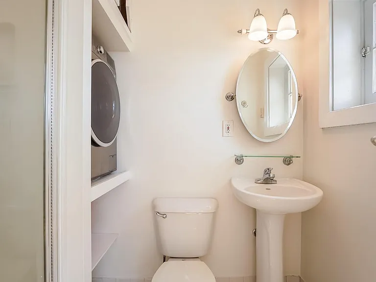 22 N Main St #2 — Photo 10