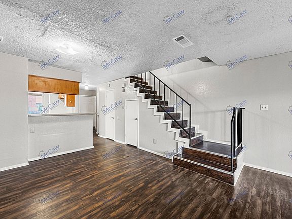 5th image of 2198 Aspen Dr