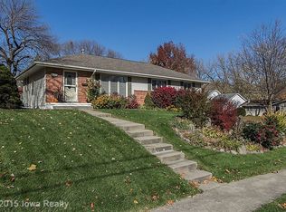 760 34th St, West Des Moines, IA 50265