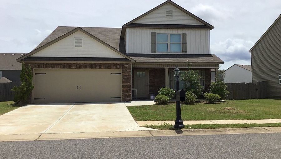 1st image of 2115 Laurel Lake Dr