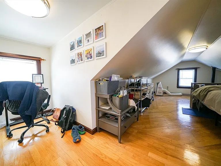 59 Court St #2 — Photo 23