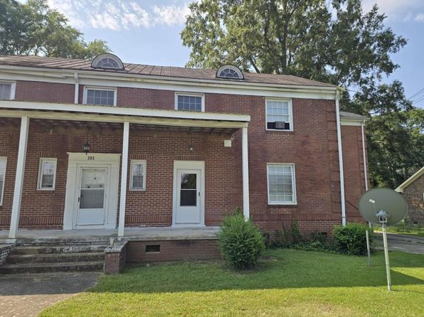 303 W Academy St