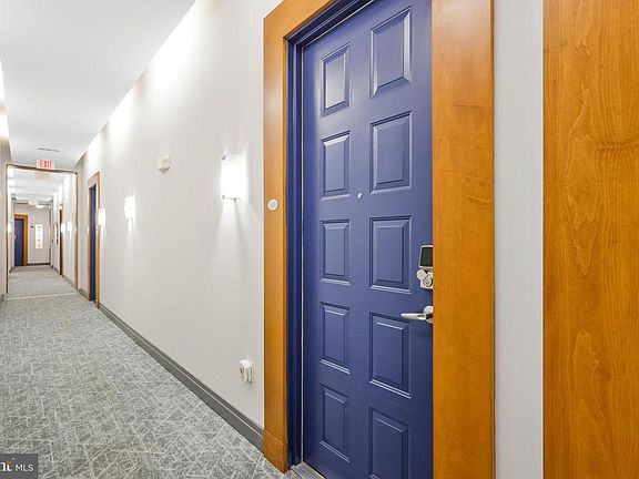 2nd image of 2200 N Westmoreland St Unit 506