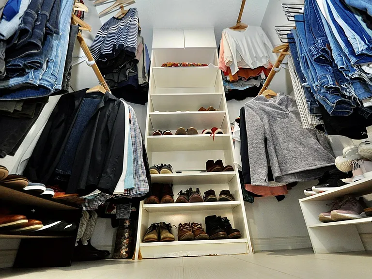 3330 Beran Dr — Photo 20