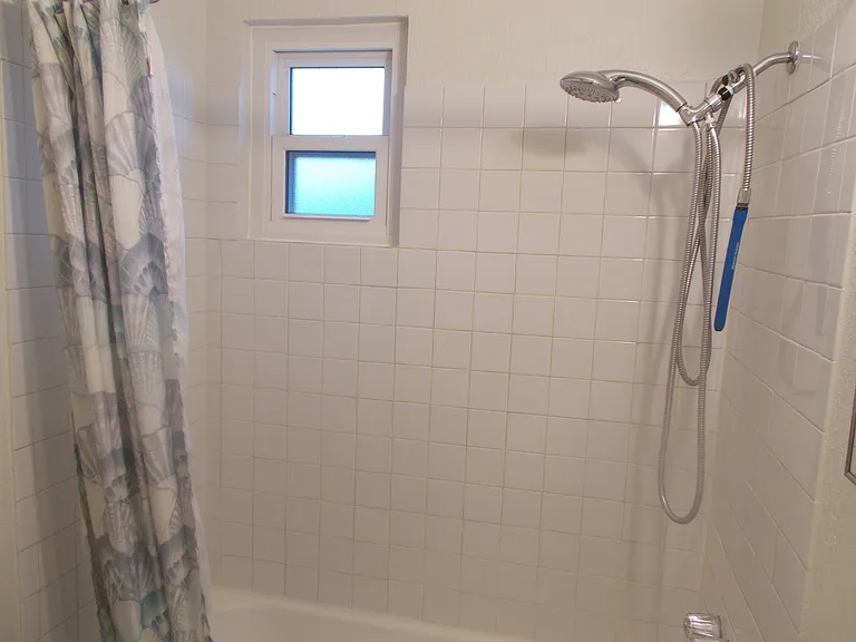 4335 N 15th Ave #2 — Photo 4