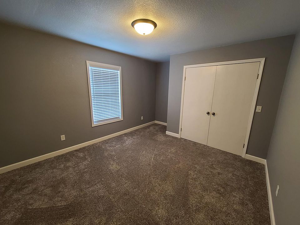 1st image of 1006 E Wayne St #B