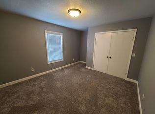 1006 E Wayne St #B, South Bend, IN 46617