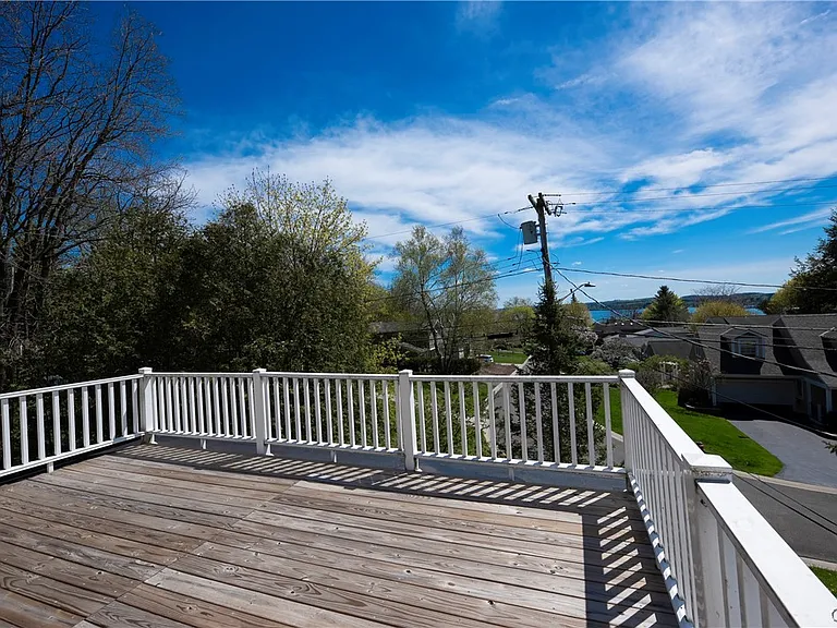40 Lakeview Cir #1 — Photo 18