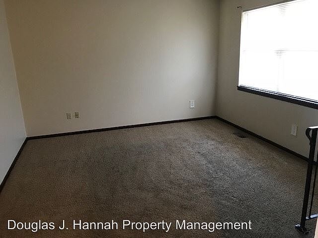 2nd image of 16409 W 123rd St