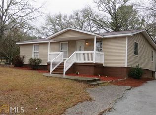 359 Al Roberts Rd, Senoia, GA 30276