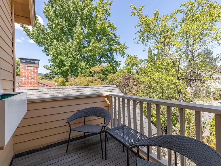1655 Scott St — Photo 22