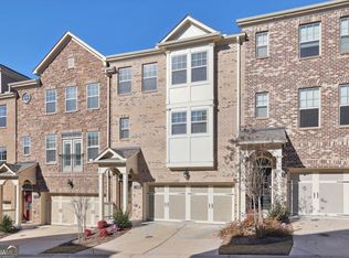 1382 Live Oak Ln, Atlanta, GA 30319