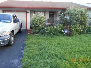 5590 Lakewood Cir #C, Margate, FL 33063