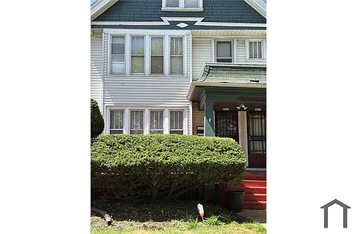 2809 N 48th St Photo 1