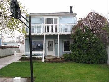 1st image of 28878 Lowell St