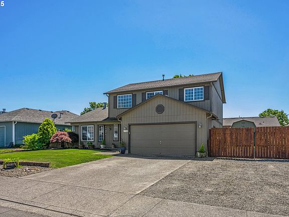 3rd image of 13309 NE 89th St